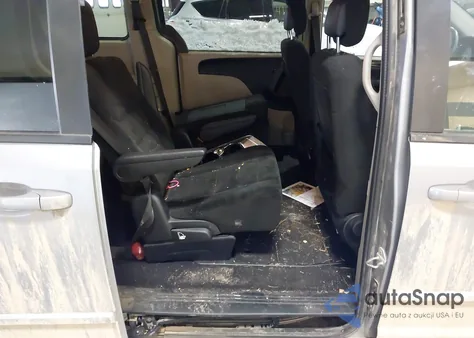 2016 Dodge Grand Caravan Sxt z USA, uszkodzony, nr VIN 2C4RDGCG5GR216732